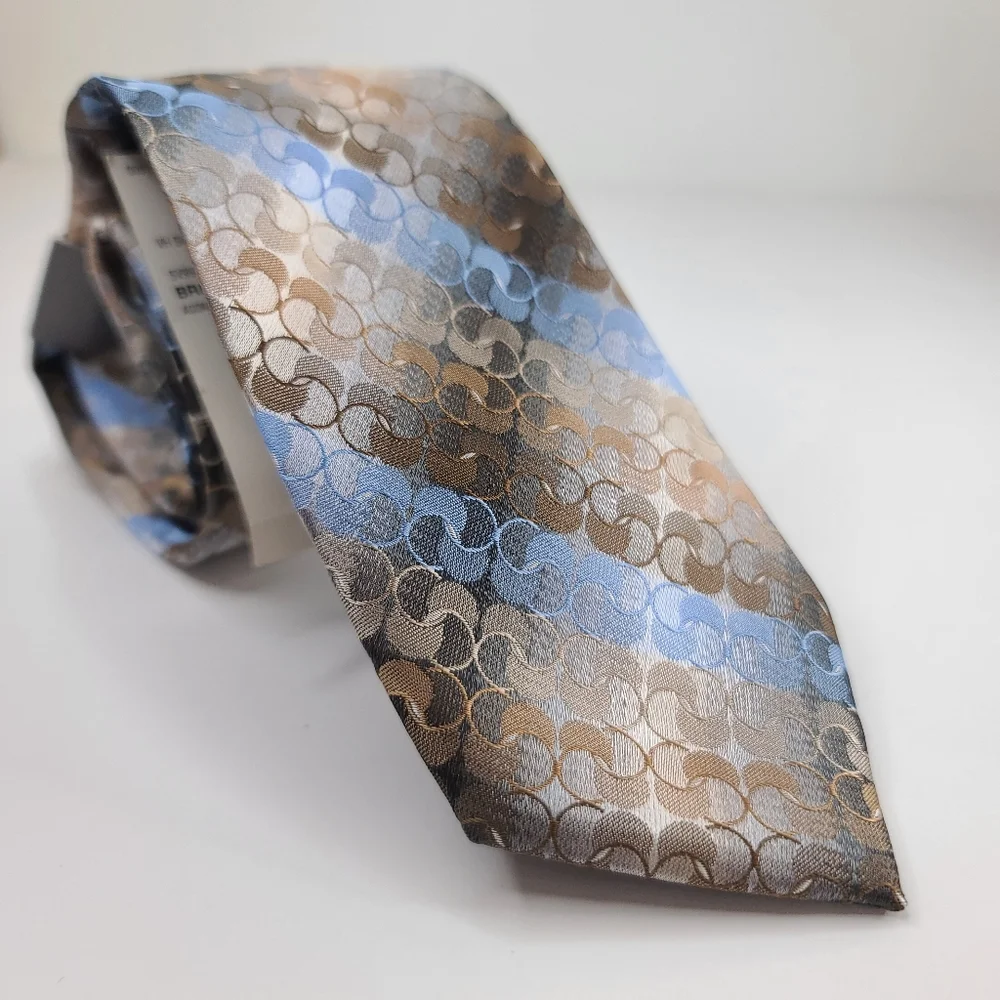 VAN HEUSEN Brown & Blue Neck Tie. New With Tags.